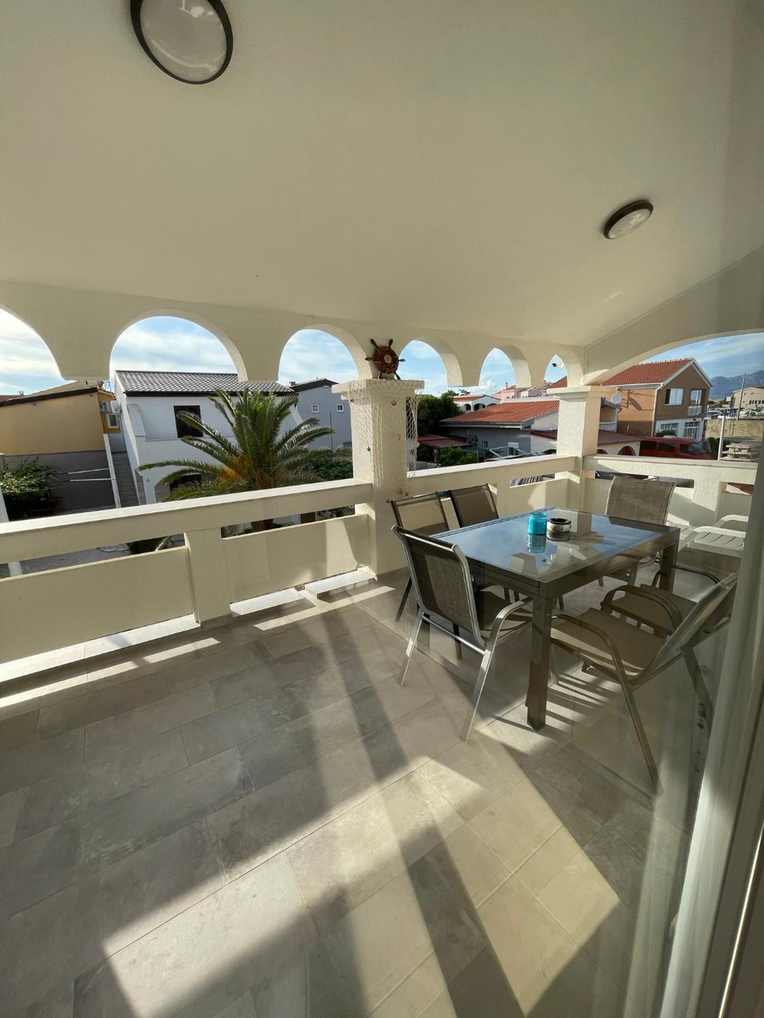 Apartmenthouse Ines Vir Luaran gambar